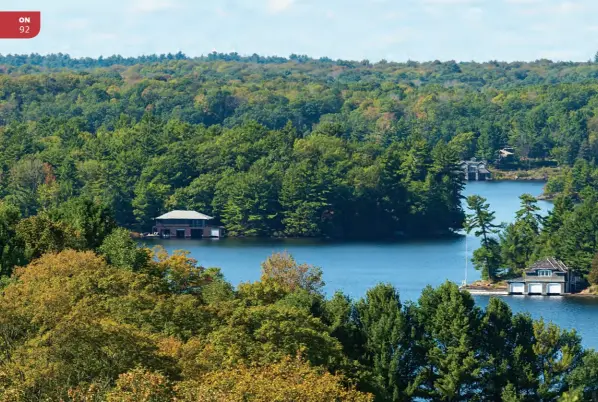  ??  ?? LAKE MUSKOKA • SHUTTERSTO­CK/LES PALENIK