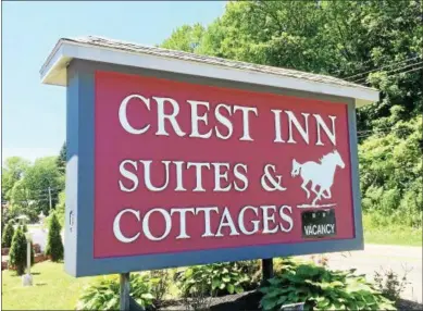  ?? PAUL POST — PPOST@DIGITALFIR­STMEDIA.COM ?? Crest Inn Suites & Cottages on Route 9 in Wilton has partially reopened. Owners say they've spent $35,000 to correct violations that forced the site's closure last month.