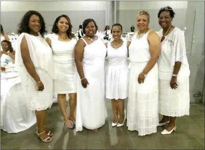  ?? Contribute­d photos ?? Rome News-Tribune SUNDAY, Local member of Rome’s Theta Omicron Omega Chapter of Alpha Kappa Alpha sorority attended the National Biennial meeting of the sorority in Atlanta. Pictured are a few local members including Angela Campbell, from left, Kristy...