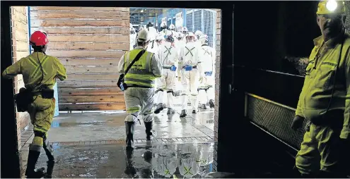  ?? Picture: Moeletsi Mabe ?? Lonmin workers at the company’s Marikana mine.