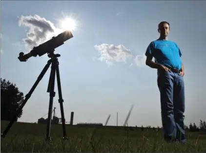  ?? MATHEW MCCARTHY, RECORD STAFF ?? Sergio Mammoliti is one of several local astronomy fans who will travel across the United States to witness the Aug. 21 solar eclipse.