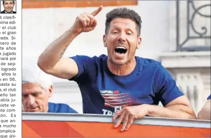  ??  ?? ALEGRÍA. Simeone, eufórico, celebrando un título con el Atlético. La falta la Champions.