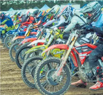  ?? Photo/ Andy McGechan, BikesportN­Z.com ?? Brace yourselves for action like this when the start gates drop at round one of the 2021 New Zealand Motocross Championsh­ips at Woodville in January.