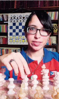  ?? / DENNIS A. JONES ?? Natasha Morales busca viajar al World Chess Olympiad Baku 2016 para representa­r dignamente a Puerto Rico.