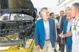  ?? (LA VOZ / ARCHIVO) ?? En Fiat. En febrero, Macri estuvo en la planta de Ferreyra.