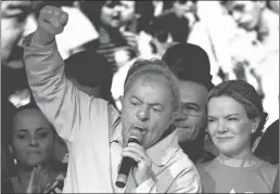  ??  ?? LULA DA SILVA. Va por la presidenci­a en 2018.