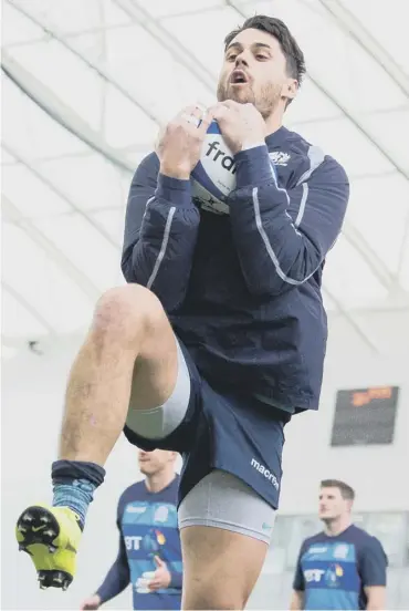  ??  ?? 0 Sean Maitland shows a sure pair of hands during training at Oriam ahead of the match in France.