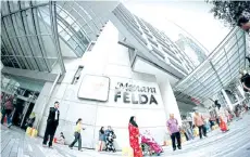  ?? — Bernama photo ?? CGS-CIMB is in favour of FGV’s shareholde­rs accepting the takeover offer by Felda given the limited upside at the current price level and risks considered.