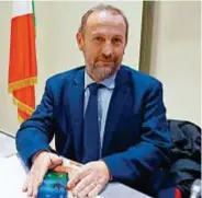  ??  ?? Stefano Ceccanti (Pd), pisano, 59 anni, è un costituzio­nalista già senatore dal 2008 al 2013 e deputato dal 2018