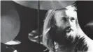  ??  ?? Zufall prägt die 1980er: Ein versehentl­ich offenes Mikrofon nahm Phil Collins' Schlagzeug auf und schuf einen neuen Sound.