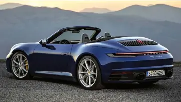  ??  ?? íCONE MUNDIAL O esportivo 911 é o modelo mais célebre e um dos mais belos da montadora