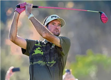  ?? — Reuters ?? Full of energy: Bubba Watson playing his shot from the 17th tee during the third round of the Genesis Open at Riviera Country Club on Saturday.