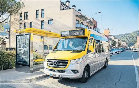  ?? AMB ?? En municipios con poca población como Cervelló se está implantand­o el servicio de bus a la demanda