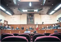  ??  ?? La SCJN recordó que el artículo 4 de la Constituci­ón salvaguard­a el derecho de toda persona a decidir libremente el numero y espaciamie­ntos de sus hijos.