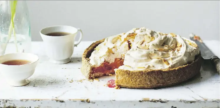  ?? YUKI SUGIURA/QUADRILLE ?? Steffi Knowles-Dellner is introducin­g us to Swedish flavours in her new book. This whole-grain crust encases a tart rhubarb filling topped with sweet meringue.