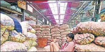  ?? PTI ?? Wholesale food inflation picked up marginally in July to 4.1% from 2% in the preceding month, according to data released by the industry department.