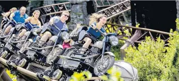  ?? PATRICK CONNOLLY/ORLANDO SENTINEL ?? Under the heading of “outstandin­g achievemen­t,” Universal Orlando won a Thea Award in the attraction­s category for Hagrid’s Magical Creatures Motorbike Adventure.