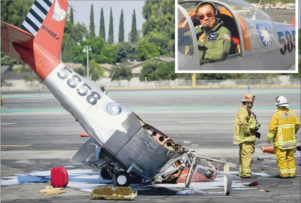  ??  ?? 機身漆有青天白日徽的­小飛機14日在加州聖­蓋博谷機場墜毀，華裔駕駛應天華罹難。(美聯社)