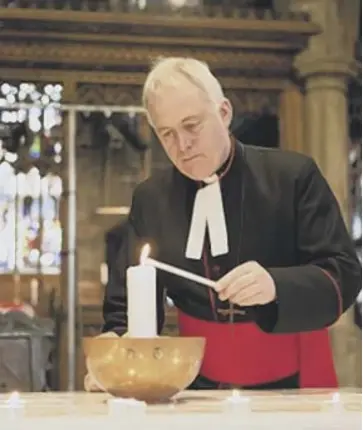  ??  ?? COVID ANNIVERSAR­Y: Civic leaders including the Mayor of Calderdale Dot Foster and the Vicar of Halifax Hilary Barber will join virtual tributes next week to loved ones lost during the virus pandemic