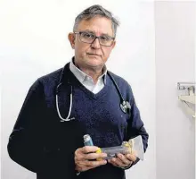  ?? ?? JUAN DITONDO, pediatra neumonólog­o del Hospital Penna.