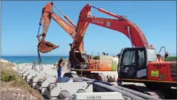  ?? PICTURE: DAVID RITCHIE/AFRICAN NEWS AGENCY (ANA) ?? Constructi­on is under way on a desalinati­on plant at Strandfont­ein Beach. This plant will be one of several to supplement the City of Cape Town’s fresh water supply.