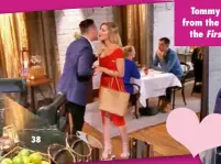  ??  ?? Tommy and Kelly hit it off from the very first moment in the First Dates restaurant!