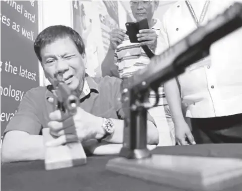 Duterte wants ‘separate, independen­t’ Mindanao - PressReader