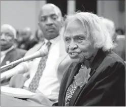  ?? MANUEL BALCE CENETA / ASSOCIATED PRESS FILE (2005) ?? Olivia Hooker gives her personal account of the historic race riot at a briefing before members of the Congressio­nal Black Caucus and other leaders on Capitol Hill on May 10.