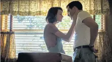  ??  ?? PULLED AWAY: Carey Mulligan and Jake Gyllenhaal play a couple whose lives slowly fall apart.