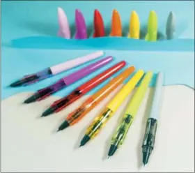  ?? WHITNEY COLE/THE GOULET PEN COMPANY VIA AP ?? Jinhao Shark Fountain Pens in assorted colors. In our computeriz­ed age, the old-fashioned fountain pen — all jazzed up — is making a surprise comeback.