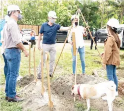  ?? ?? PAWS FOR A CAUSE Groundbrea­king ceremony of PAWSsion Project’s soon-to-rise shelter in Bacolod City