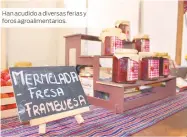  ??  ?? Han acudido a diversas feriasy foros agroalimen­tarios.