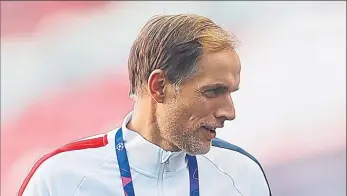  ?? FOTO: AP ?? Tuchel, en el entrenamie­nto de ayer del PSG en Da Luz, escenario de la final