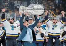  ?? ASSOCIATED PRESS FILE PHOTO ?? Head coach Craig Berube and the 2019 champion St. Louis Blues: the poster boys for coming together at the right time.