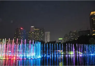  ??  ?? The Kuala Lumpur City Centre Lake Symphony Musical Fountain is Glomedic’s biggest and best musical fountain in South-East Asia.