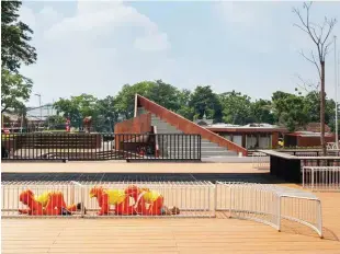  ??  ?? Above: Children have been seen rearrangin­g the steel benches on the deck to create tunnels, something that Heinzelman­n appreciate­s. Opposite: Close-up details of the pavilion. This steel staircase serves as a podium for ceremonial gatherings.