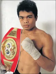  ?? Picture: ALA BOXING ?? NO TITLE: Jonas Sultan lost to Internatio­nal Boxing Federation super flyweight champion Jerwin Ancajas