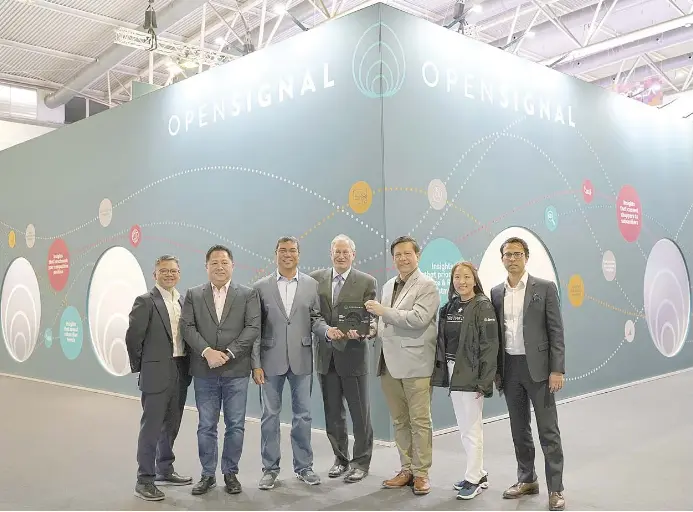 SMART LEADS WITH THE PHILIPPINE­S’ BEST 5G COVERAGE AND AVAILABILI­TY ...