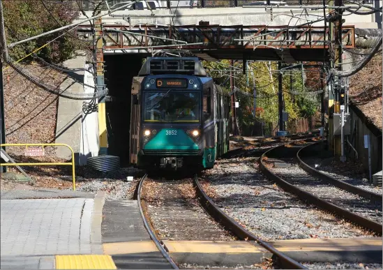  ?? PHOTO BY REBA SALDANHA/BOSTON HERALD ?? Trains are traveling slowest on the Green Line, according to new MBTA data.