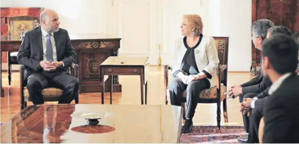  ?? FOTO: AGENCIAUNO ?? ►► La Presidenta Bachelet durante una reunión que sostuvo ayer con la directiva del Partido Socialista.
►►