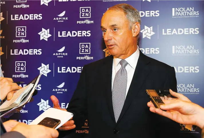  ?? PHOTO AFP ?? Le commissair­e du baseball majeur Rob Manfred est au courant de tout ce qui se produit entourant le retour potentiel du baseball à Montréal.