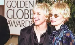  ?? TAYLOR JEWELL AP MARK J. TERILL AP ?? Ellen Degeneres (left) and Anne Heche at the Golden Globe Awards in 1998. Heche, pictured at top in 2017, died last week after a car accident.