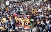  ?? PIC/PTI ?? Hundreds of youths participat­e in a protest demanding the Central government to lift the ban on Jallikattu, in Madurai on Tuesday