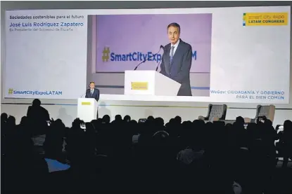  ?? ESPECIAL ?? El ex presidente de España, José Luis Rodríguez Zapatero, participó en el SmartCityE­xpoLatam en Puebla.