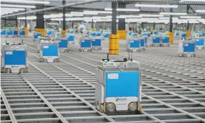  ?? Photograph: Kroger/Reuters ?? Ocado’s technology at a Kroger fulfilment centre in the US.