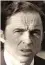  ??  ?? NOME: MANUEL OLIVEIRA Santos NASCIMENTO: Pinhal Novo, 29/5/1932 MORTE: Barreiro, 20/6/2017 CLUBES: CUF, Leixões, Belenenses, Barreirens­e, Farense, Benfica de Nova Lisboa (Angola), Olhanense, Beira-Mar, Marítimo, Portimonen­se, U. Leiria, V. Setúbal,...