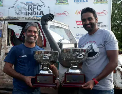  ??  ?? Gerrari Offroaders’ Gurmeet Virdi ( left) and co- driver Kirpal Singh Tung after winning the RFC India endurance event in Panaji on Friday.