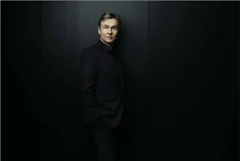  ?? COURTESY OF ESA-PEKKA SALONEN ?? Esa-Pekka Salonen, music director designate of the San Francisco Symphony, will guest conduct the orchestra this weekend in a program that includes works by Richard Strauss, Sibelius and Icelandic composer Anna Thorvaldsd­ottir.