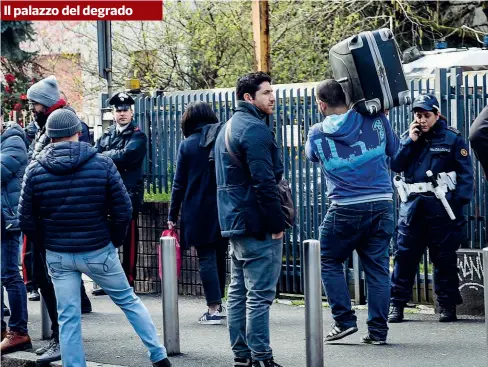  ??  ?? Il palazzo del degrado