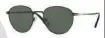  ??  ?? Gafas de sol, Persol (235 €).